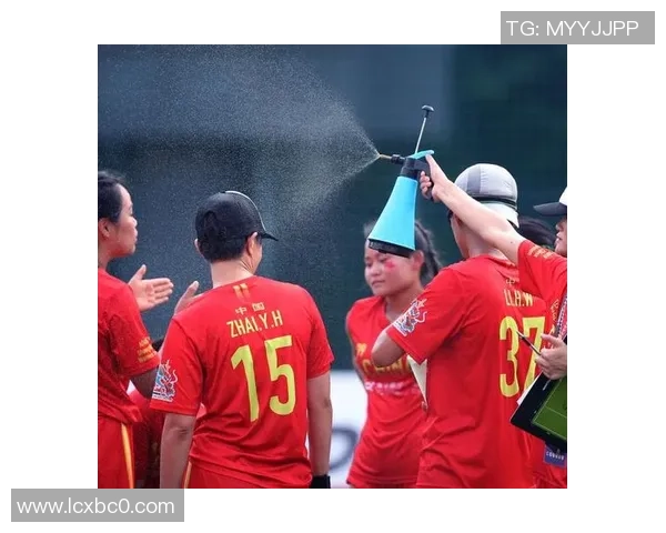 广州飞盘队整体压制战术解析与比赛表现深度剖析